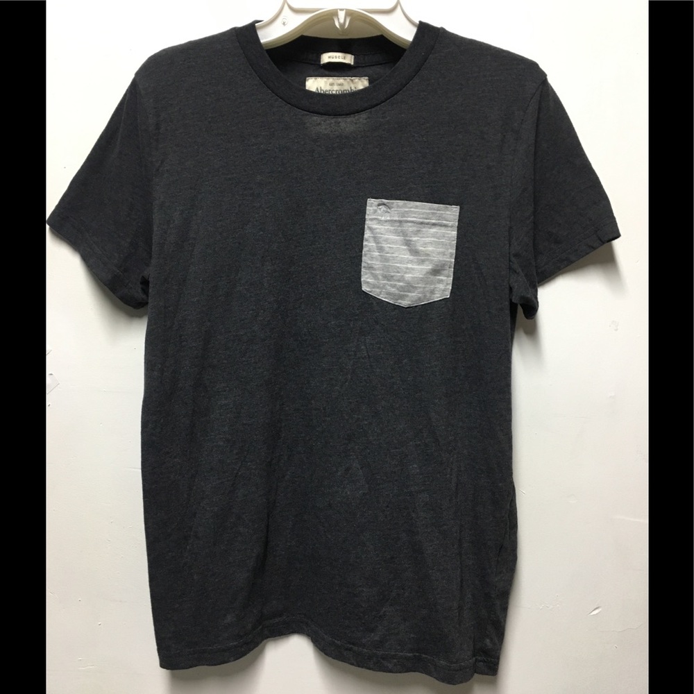 Abercrombie and Fitch Men Medium Gray Pocket Shirt